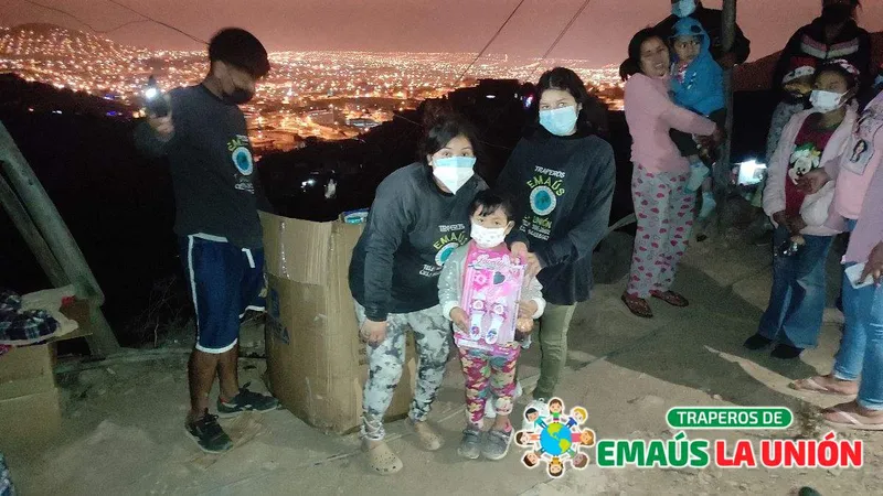 Dona en Santa Cruz de Flores y Transforma Vidas