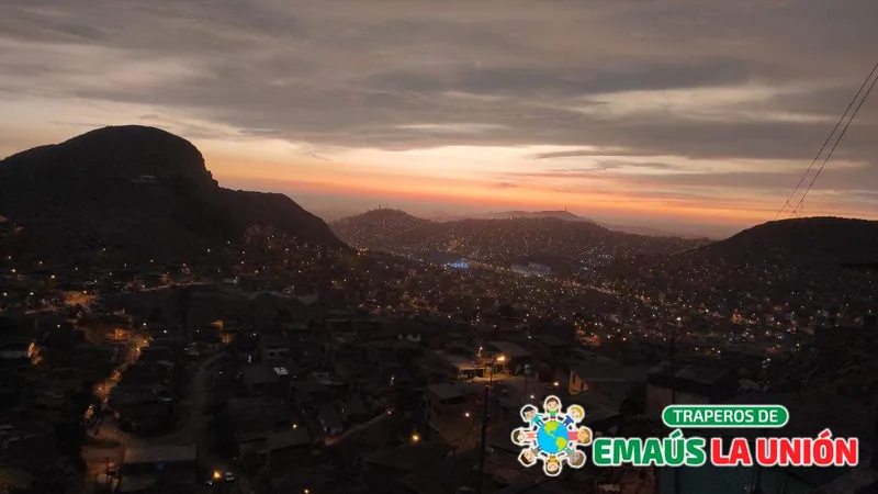 Traperos de Emaús La Unión: ¡Tu ayuda cerca de ti y con recojo gratis!