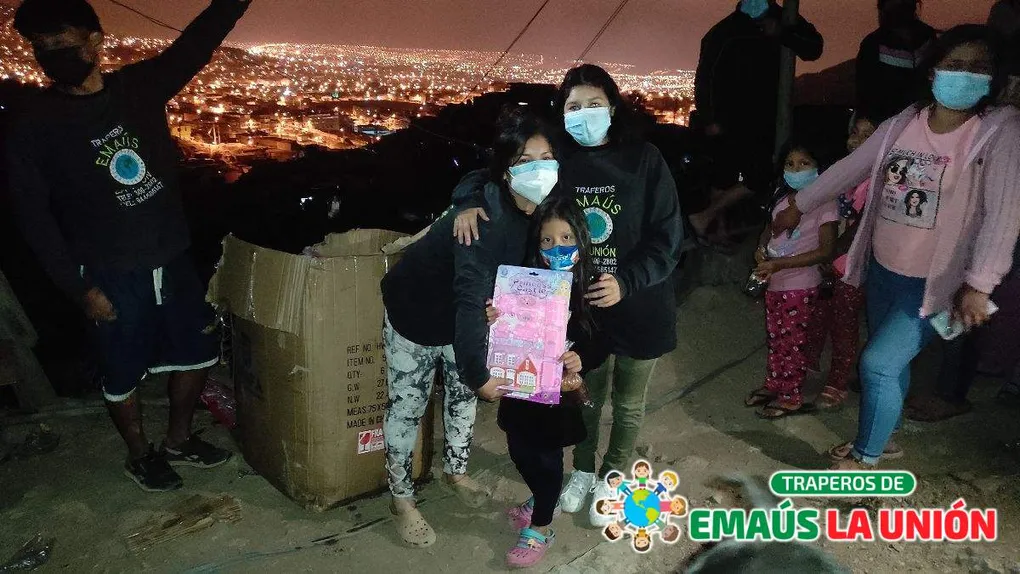 Dona en Lurín Industrial y Cambia Vidas con Traperos de Emaús La Unión