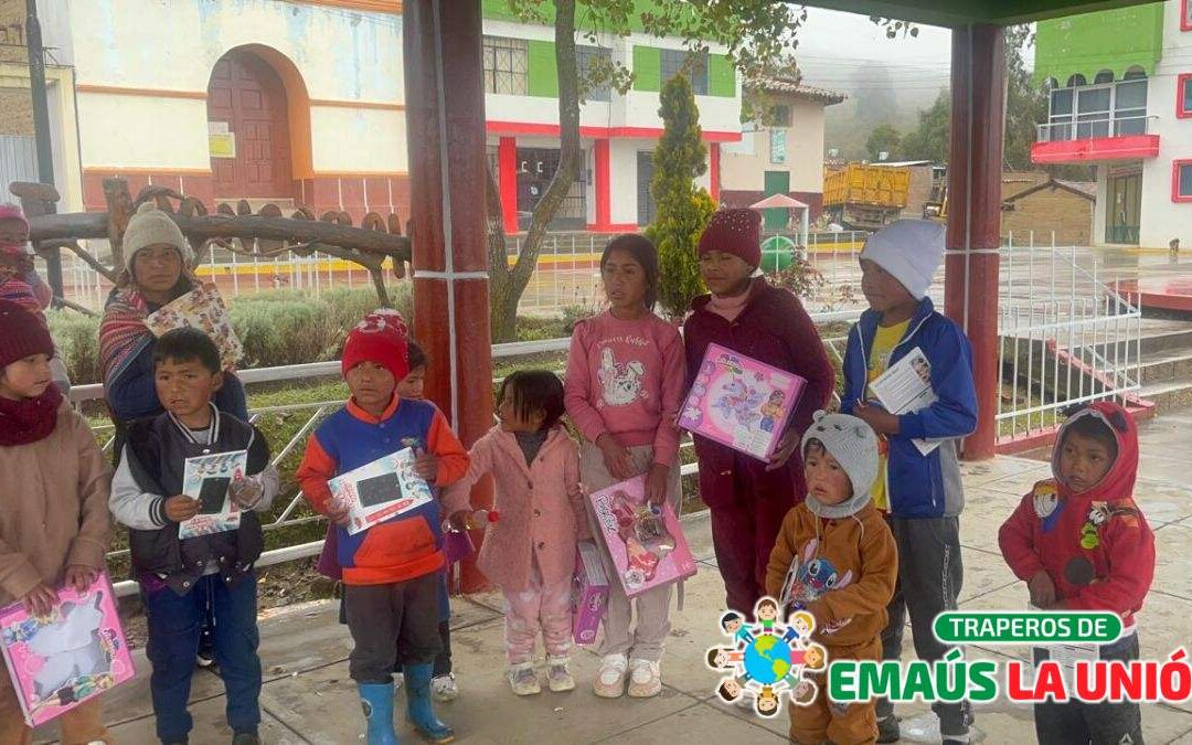 Dónde donar libros usados en Lima para un gran impacto social