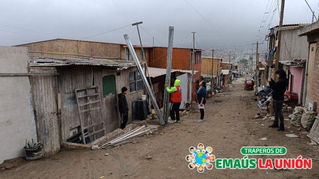 donde donar ropa usada en Gambeta