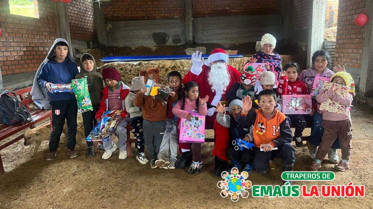 donde donar ropa usada en Santa Cruz de Flores