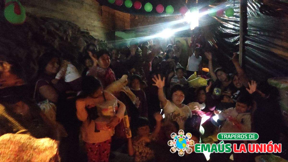 recolección de juguetes usados en Punta Negra