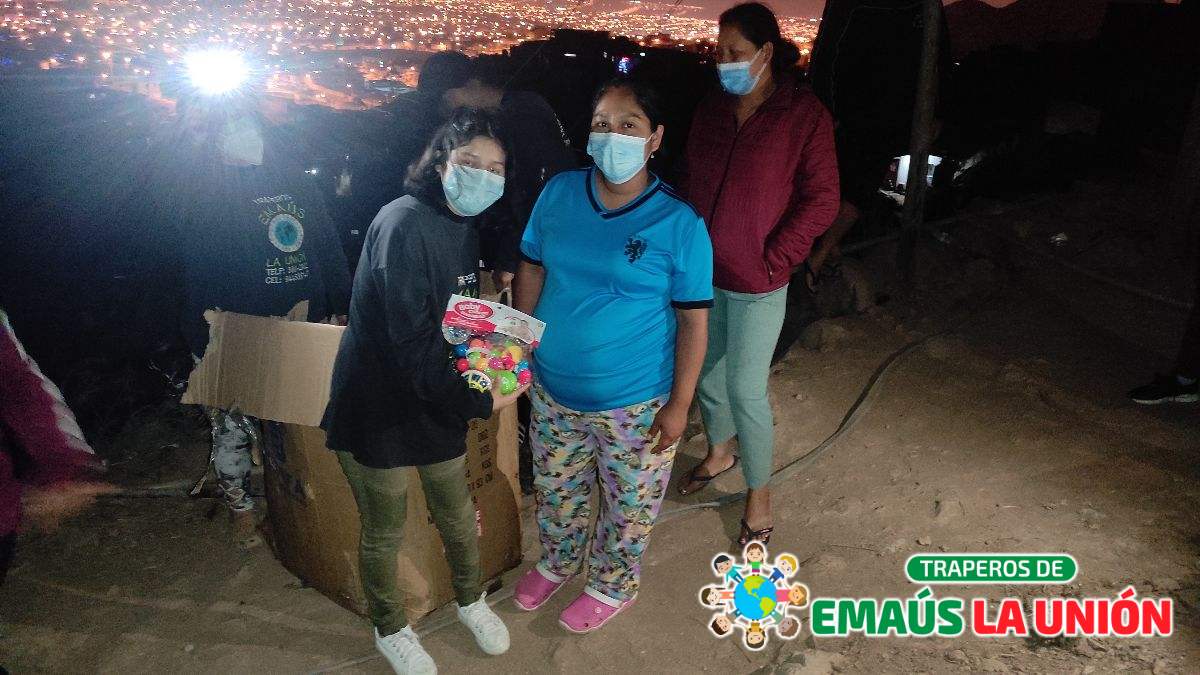 traperos de emaus en Santa Anita